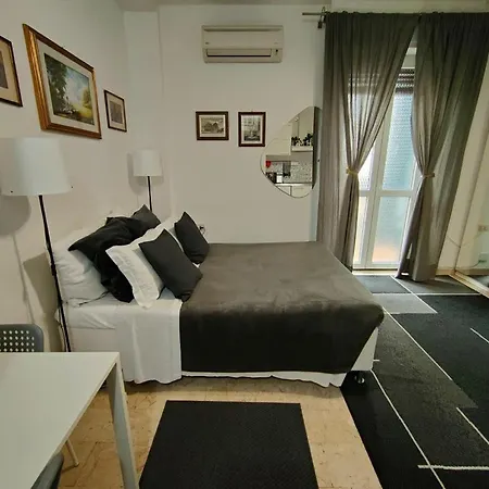 Short Rent Porta Vittoria Milan