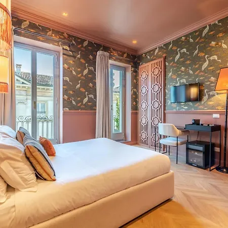 Dh Spiga Guest house