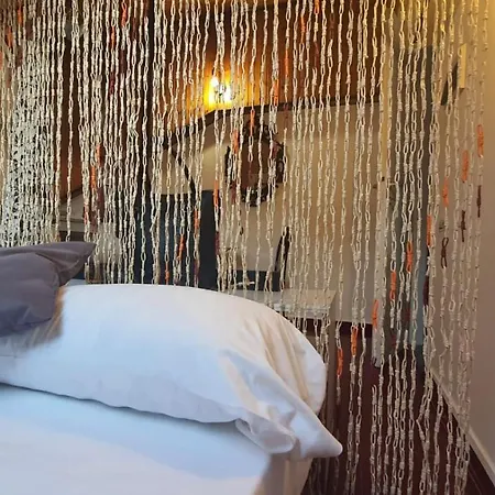 Mercanti Attic Version *