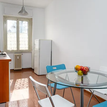Classbnb - A 200 Metri Dalla Metro Pagano Апартаменты