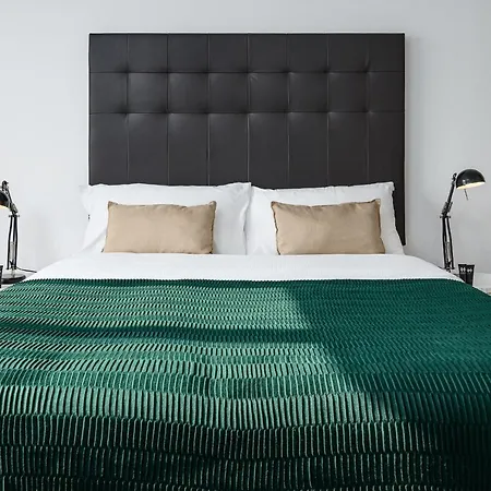 Classbnb - A 200 Metri Dalla Metro Pagano Apartment *