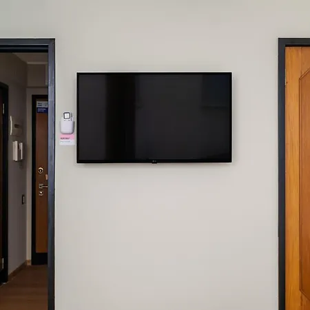 Adore Aparthotel