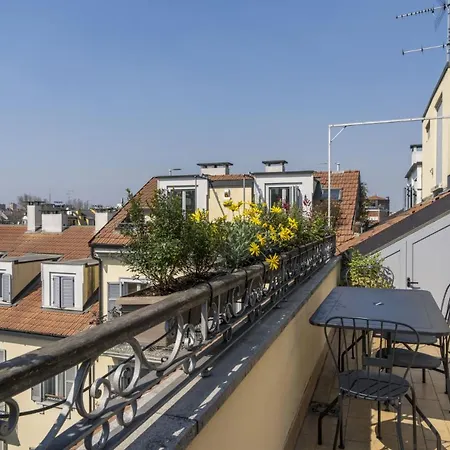 Apartment Easylife - Spledido Attico Di Lusso Con Terrazzo In Porta Garibaldi Milan
