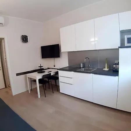 Easy Italy Apartmán