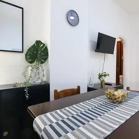 Primopiano - Romilli Apartman Milánó