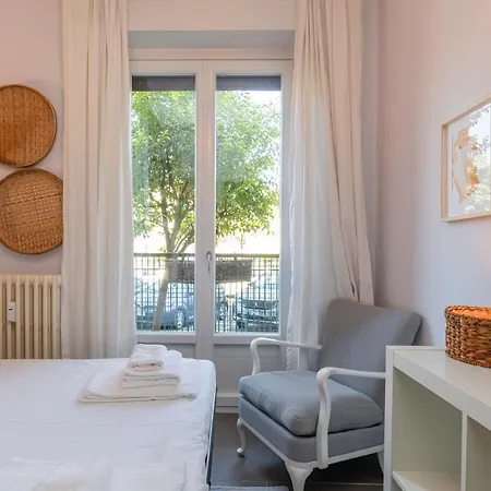 I Host - Medeghino Apartment *