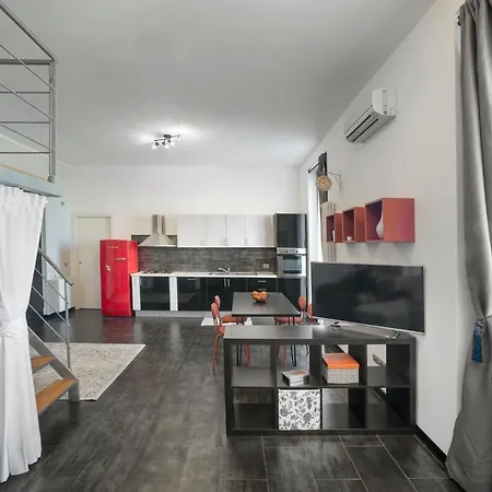 Accogliente Loft Di Design In Bovisa