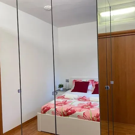 Apartment Parcheggi Gratis Collegato Al Duomo Con Tram27 *