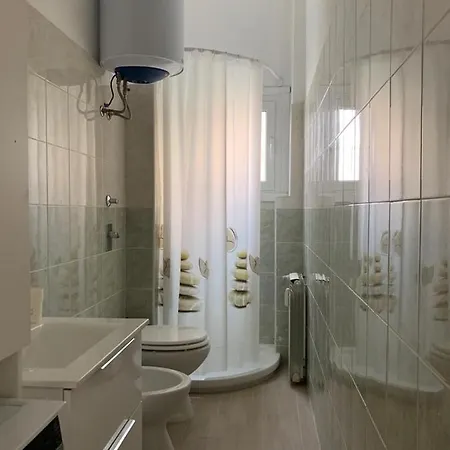 My Petite Maison Daire Milano