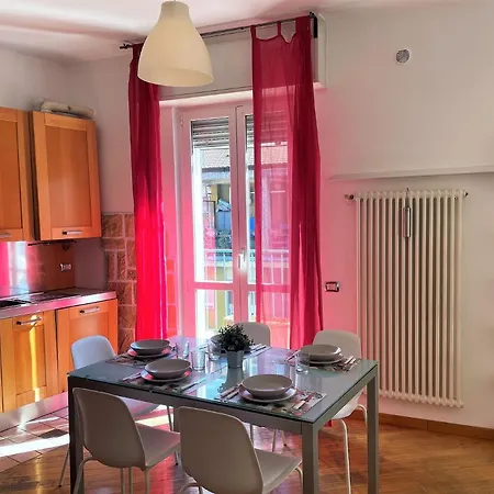 Viale Monza Chic - Affitti Brevi Italia ミラノ