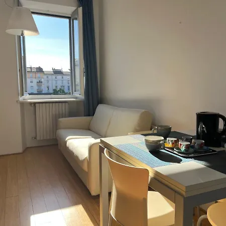 Breramor Apartament *