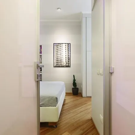 Apartment Real Jewel Next To Cenacolo And Cadorna Station Milan