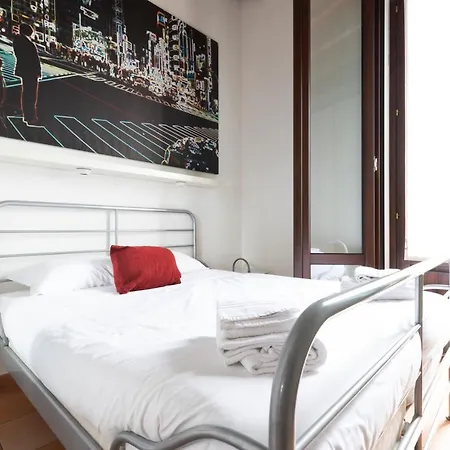Rifugio Silenzioso Vicino Aeroporto - Homeunity Apartment Milan