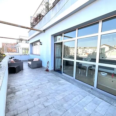 Apartment Big With Big Terrace In Navigli Milan
