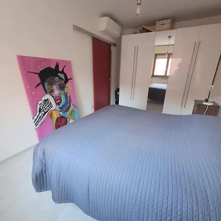 Atelier Apartment