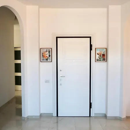 Lux 180sqm Flat - Entire Last Floor