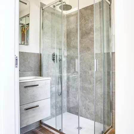 Daire Joivy Bright Flat Near Sforzesco Castle Milano