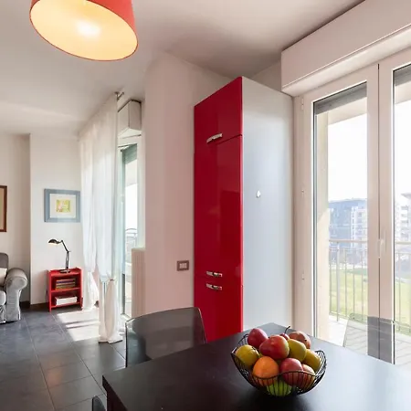 Sky Santa Giulia Apartament Mediolan