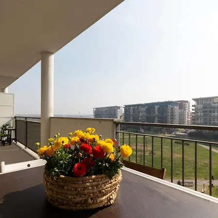 Sky Santa Giulia * Milán