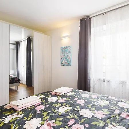 House Navigli In The Heart Of The Naviglio Grande Apartment Milan