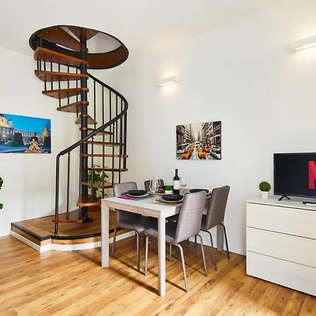 House Navigli In The Heart Of The Naviglio Grande *