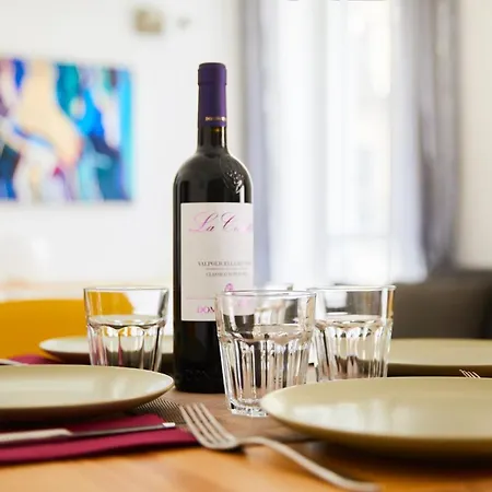 Apartment Navigli-darsena In The Heart Of The