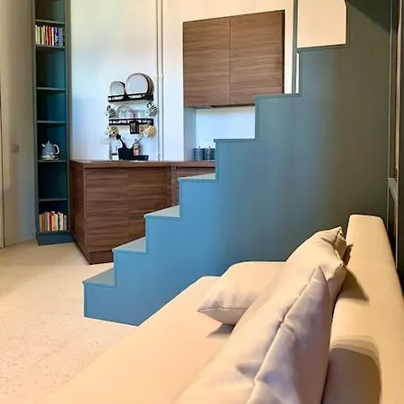 Lovely Flat In Bocconi *