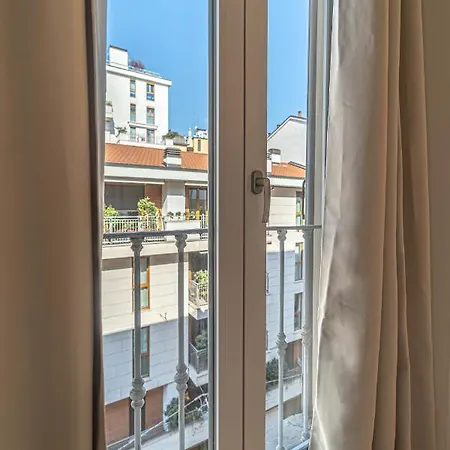 Apartment Solferino34 Milan