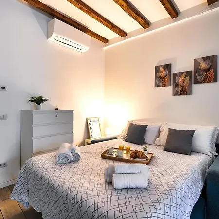 Ambrogio's Nest - Modern Close To Cadorna Station *