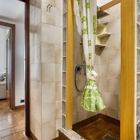 Joivy Adorable 1 Bed Flat Near Centre Milán