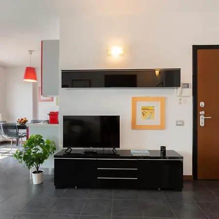 Sky Santa Giulia Apartmán *