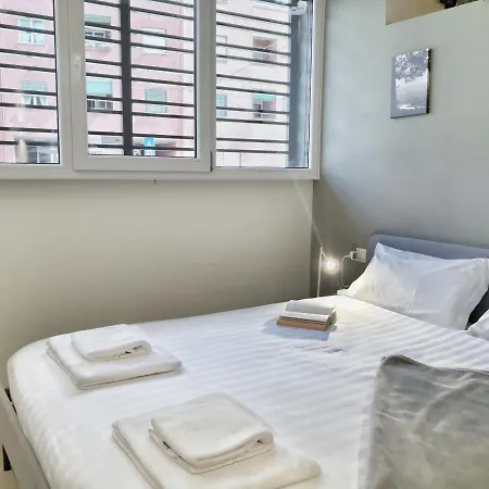 Apartment Luxury Apartament - Graziano 39 - 2 Milan