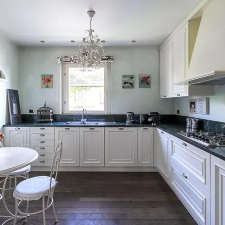 Апартаменты Montenapoleone-duomo Attico Di Lusso E Parcheggio Privato