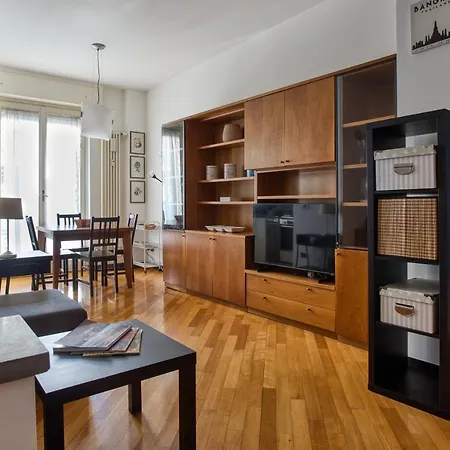 Joivy Attractive Flat Near Citylife Apartment *