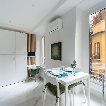 Centrale-duomonuovo Monolocale Di Desing Apartment