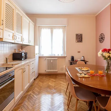 Bnbutler - Principe Eugenio - Casa Corsini, Un Angolo Retro * Milán