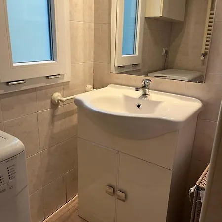 Casa * ميلان