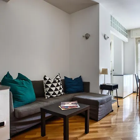 Joivy Attractive Flat Near Citylife Apartment