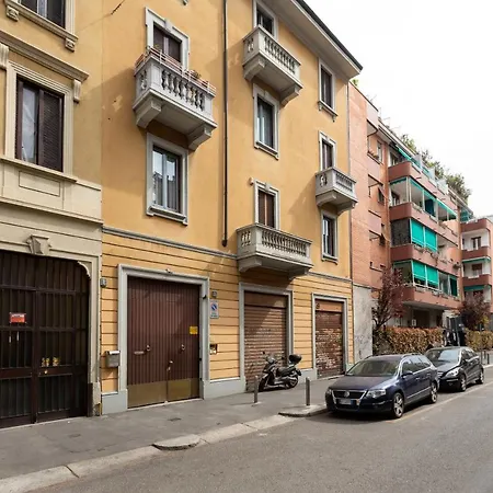 Apartment Cozy With Balcony - Porta Romana District