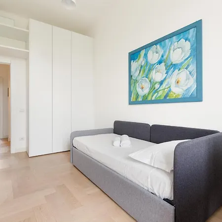 Milano- Darsena And Navigli Area! Cozy Apt! Milan