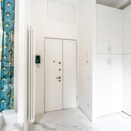 Apartment Centrale-duomonuovo Monolocale Di Desing