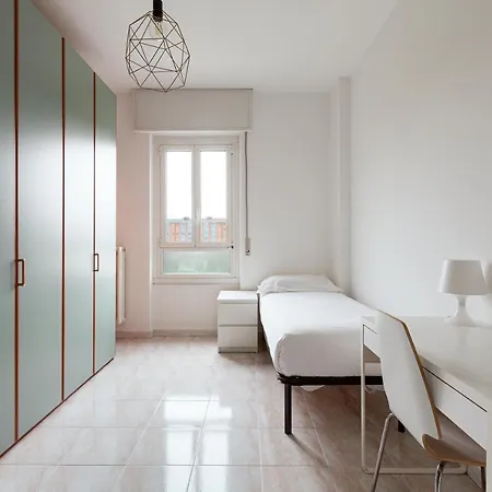 Guesthost - Bonola Mm1 Comfy *