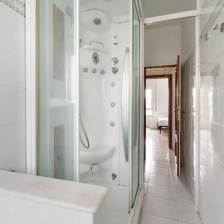 Guesthost - Bonola Mm1 Comfy Appartement