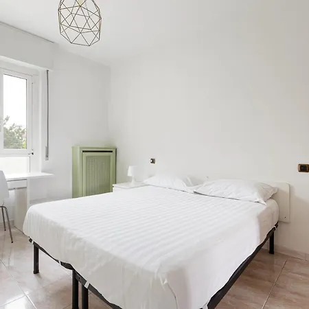 Guesthost - Bonola Mm1 Comfy