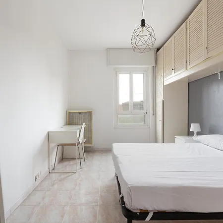 Guesthost - Bonola Mm1 Comfy Appartement *