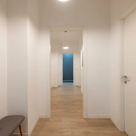 Apartman Bnbutler - Via Foppa 7 - 130 Mq In Posizione Strategica