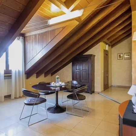 Appartement Easylife - Esclusivo Attico In S Babila Milan