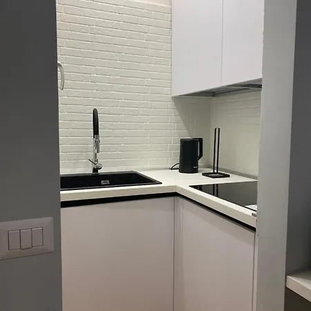 Apartment Bilocale Db Bed & Relax Mailand