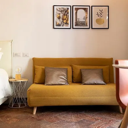 Cozy House In Naviglio Grande - Homy Apartment Milan