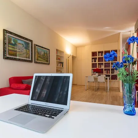 Twins - Tolstoj District Apartment *